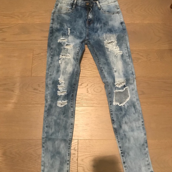 Sexy ripped boyfriend jeans NWT - Picture 3 of 6
